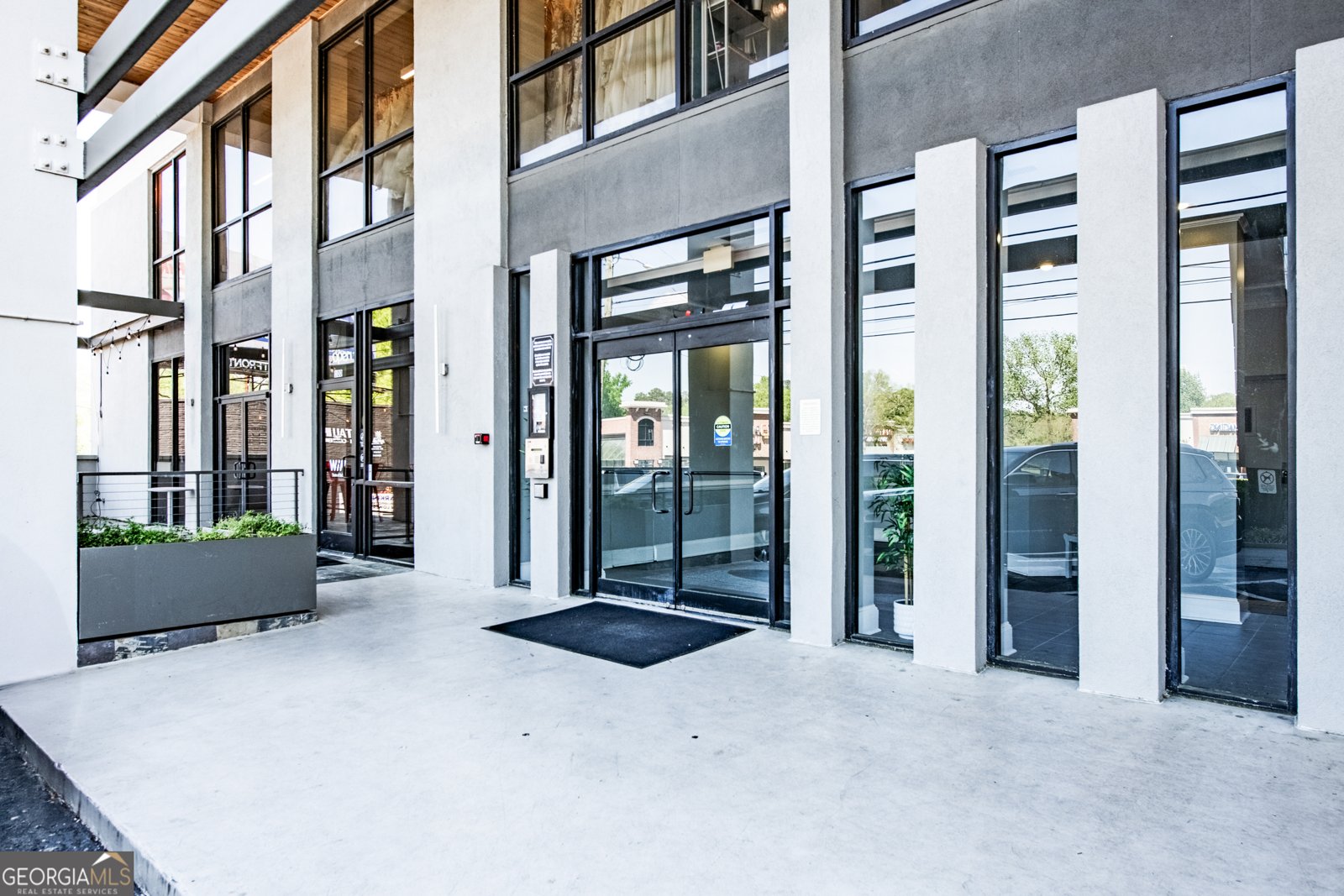 2285 Peachtree Road Atlanta - 3
