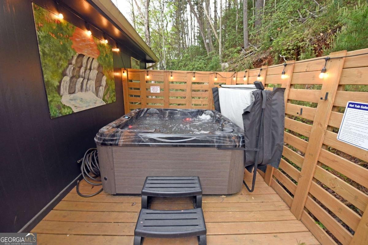 861 Little Rock Creek Cherry Log - 28