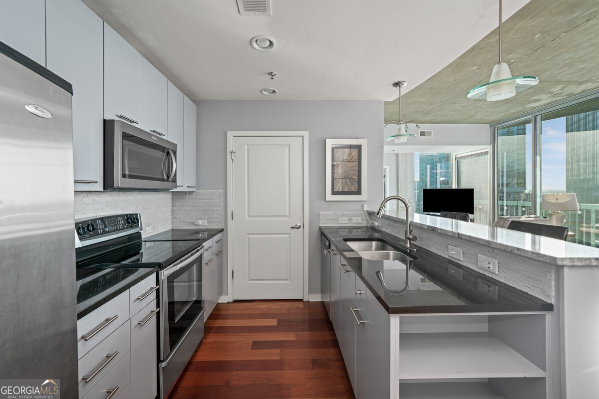 3324 Peachtree Road Atlanta - 14