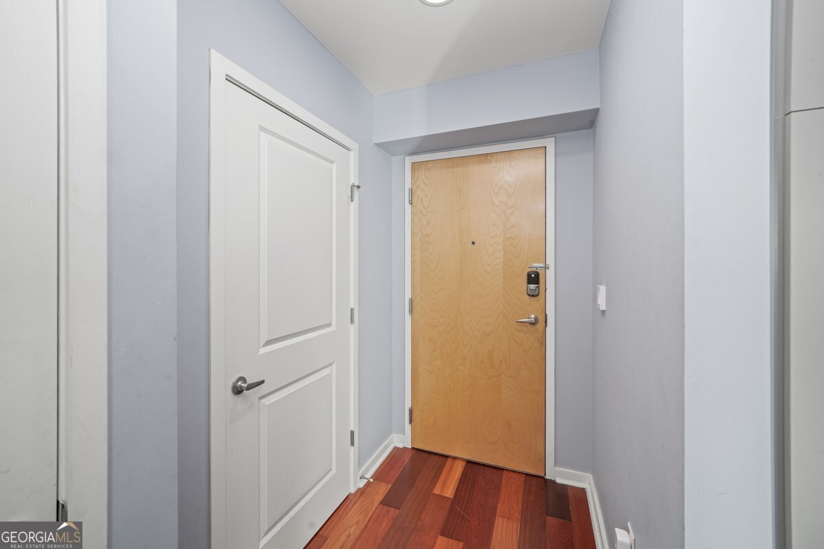 3324 Peachtree Road Atlanta - 16