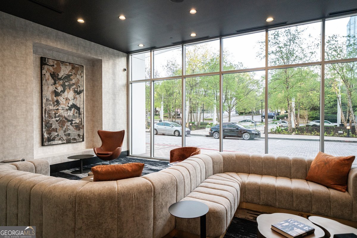 3324 Peachtree Road Atlanta - 28