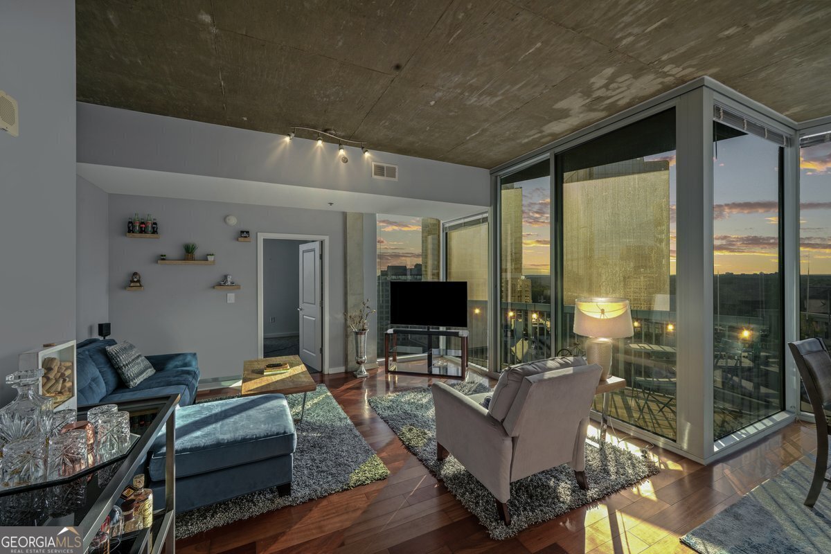 3324 Peachtree Road Atlanta - 5