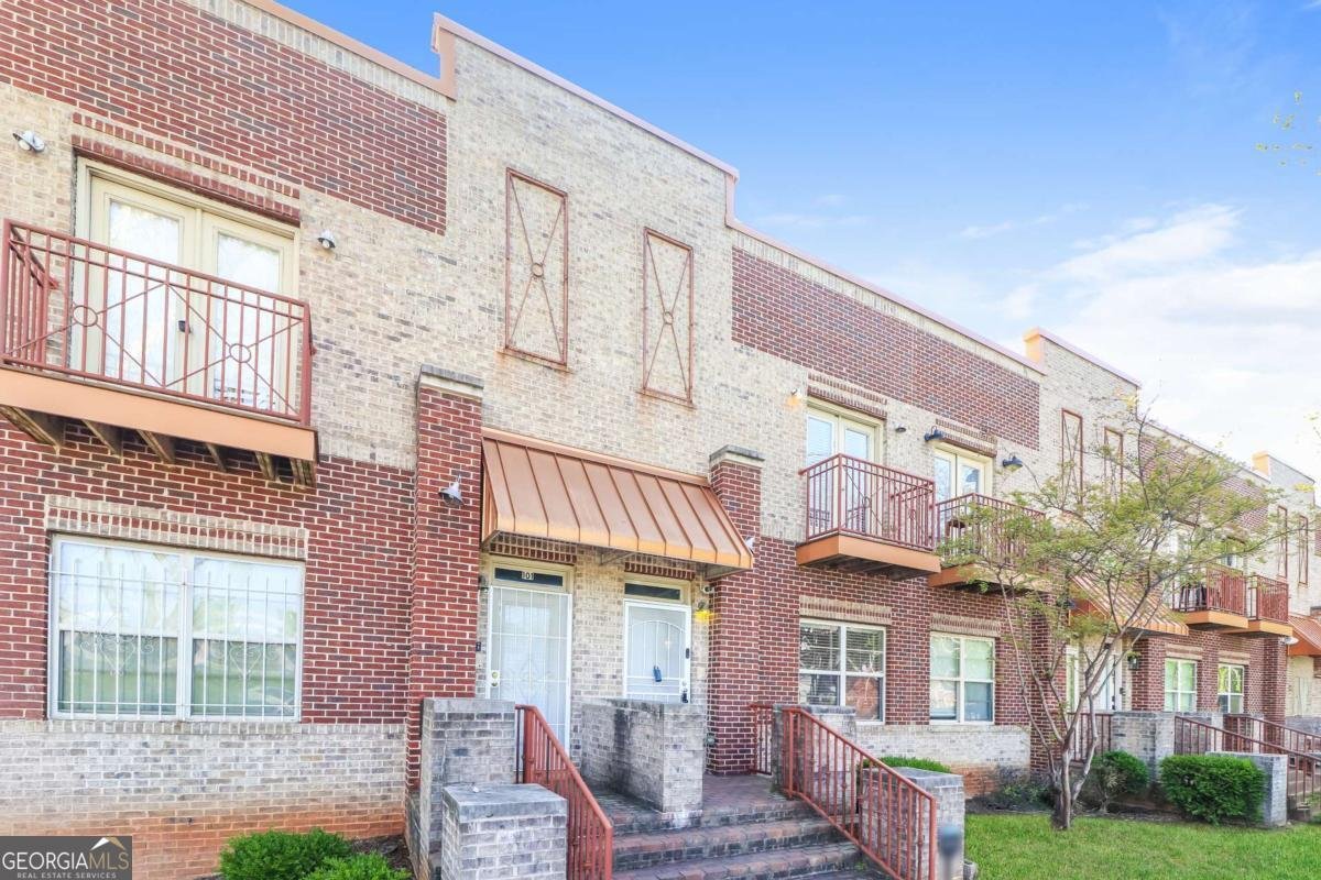 432 Ira Street Atlanta - 2