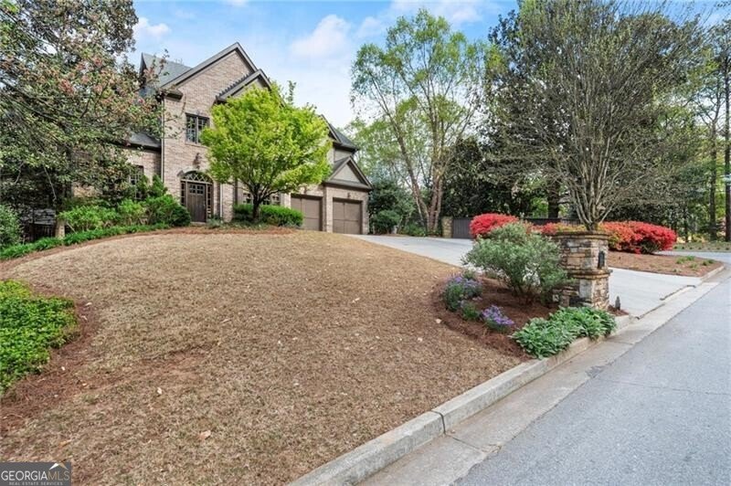 3749 Watkins Place Brookhaven - 3