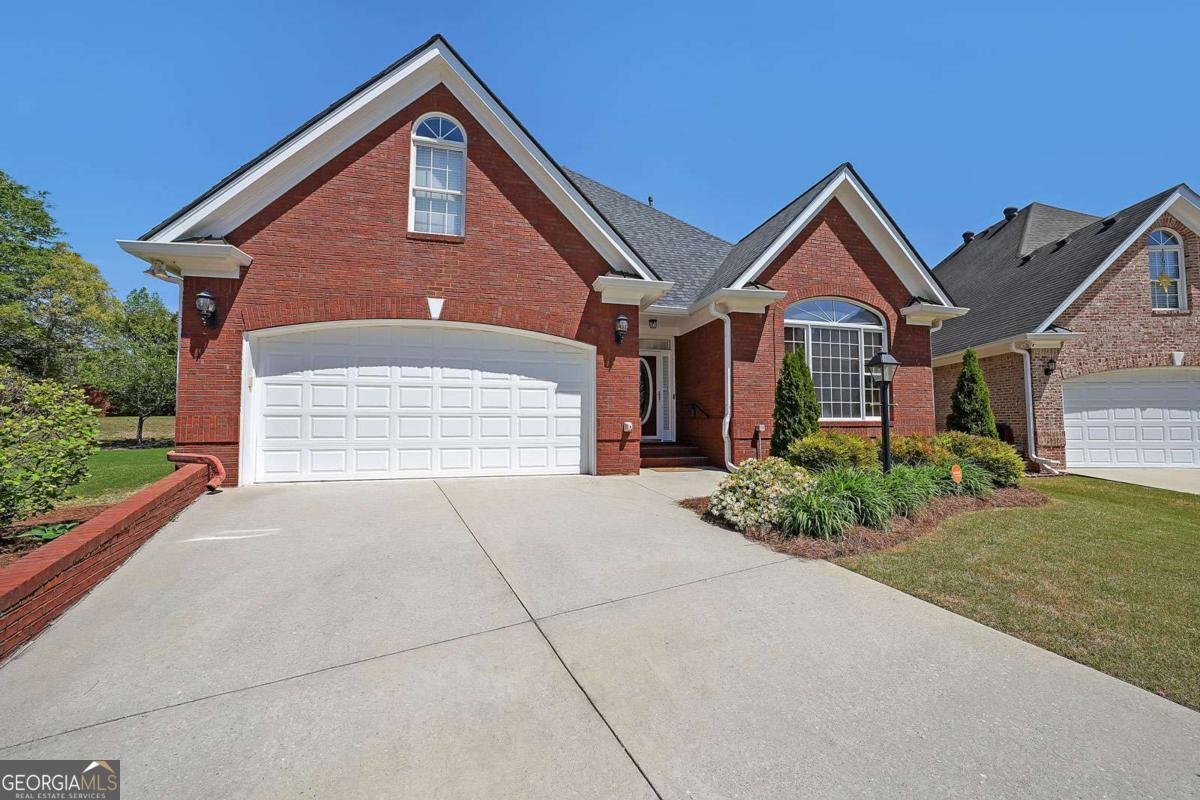 1610 Glenhurst Drive Snellville - 1