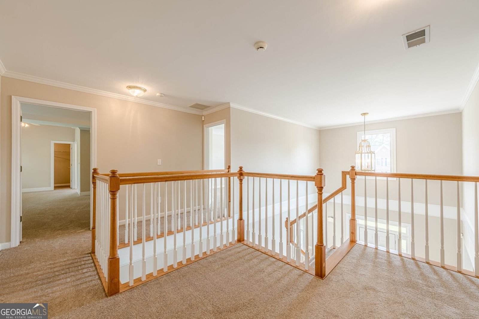 1611 Threepine Place Lilburn - 43
