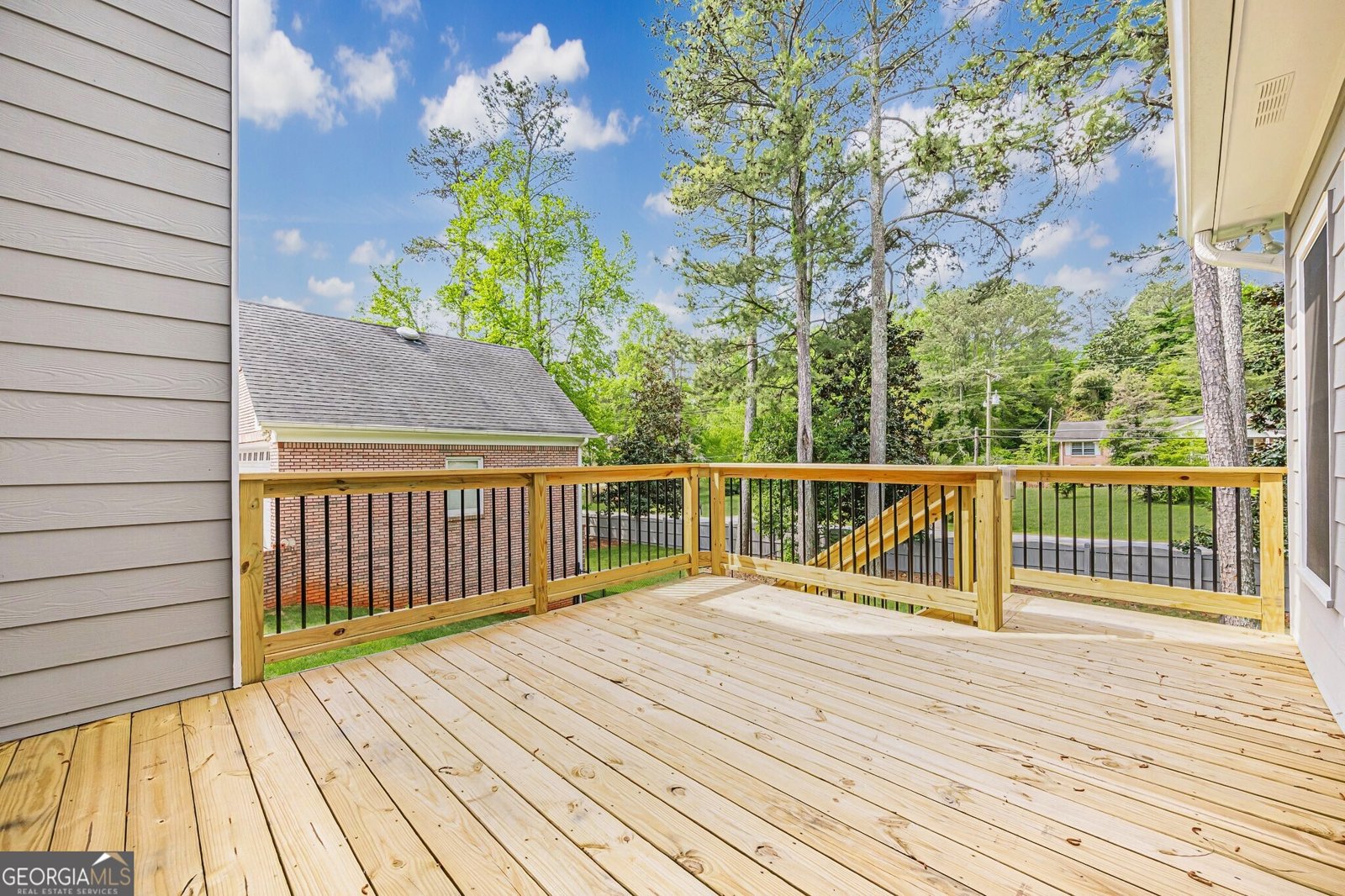 1611 Threepine Place Lilburn - 53