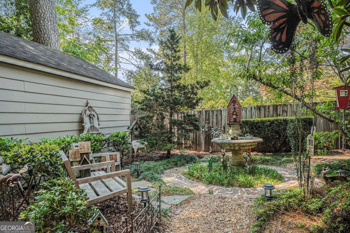 1634 Lenox Road Atlanta - 44