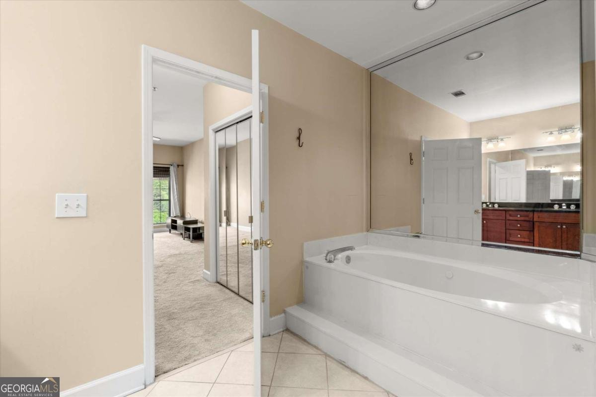 2865 Lenox Road Atlanta - 17