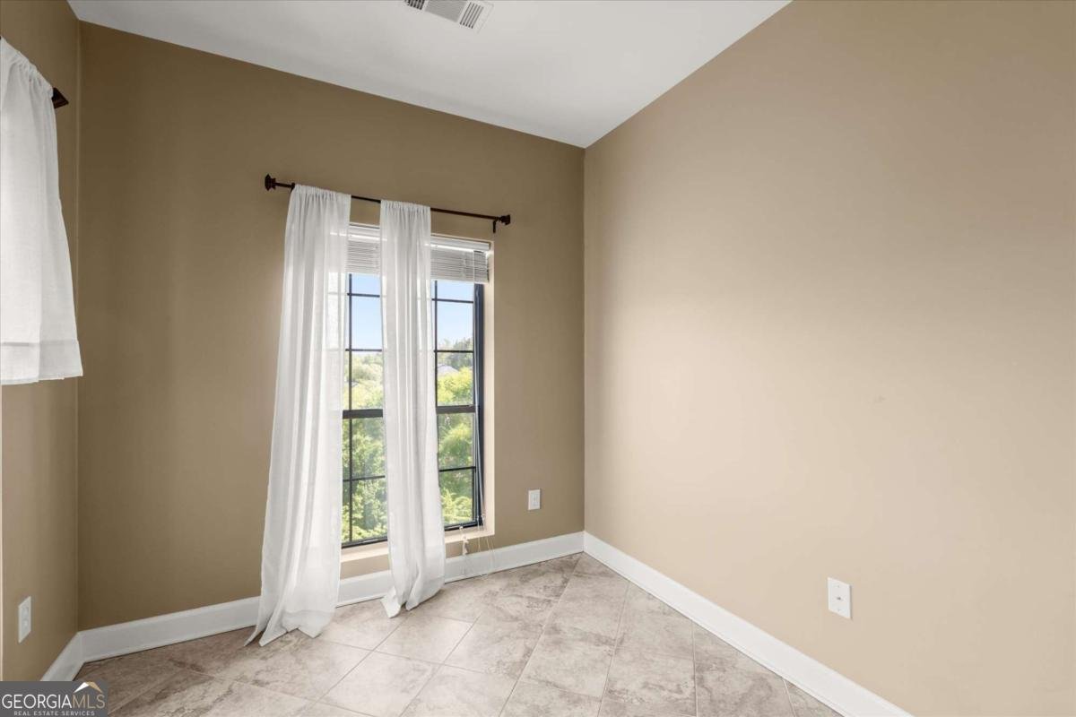 2865 Lenox Road Atlanta - 26