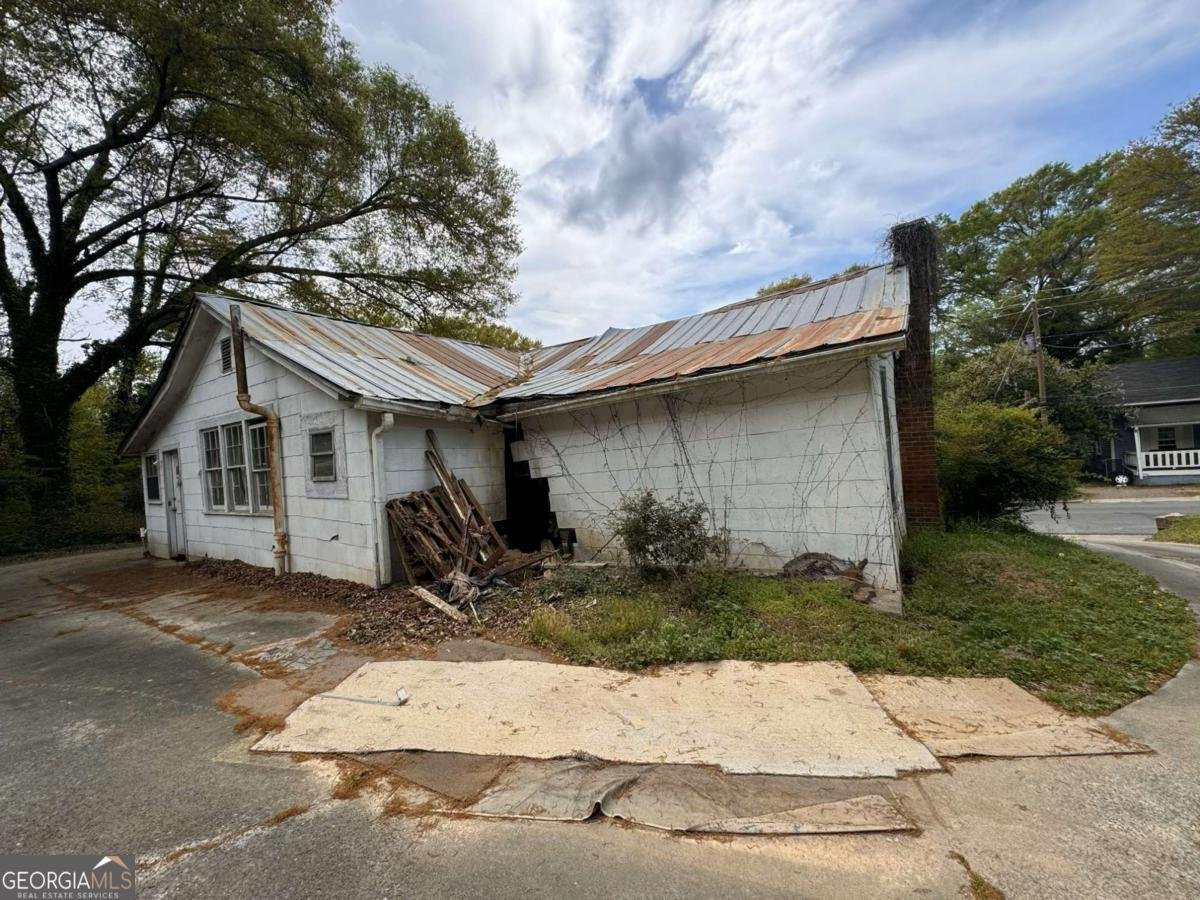 304 Perkins Street Rome - 3