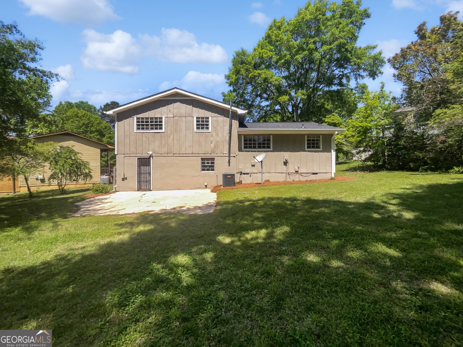 6754 Bedford Road Rex - 8