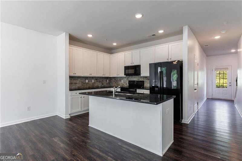 8475 Douglass Trail Jonesboro - 12