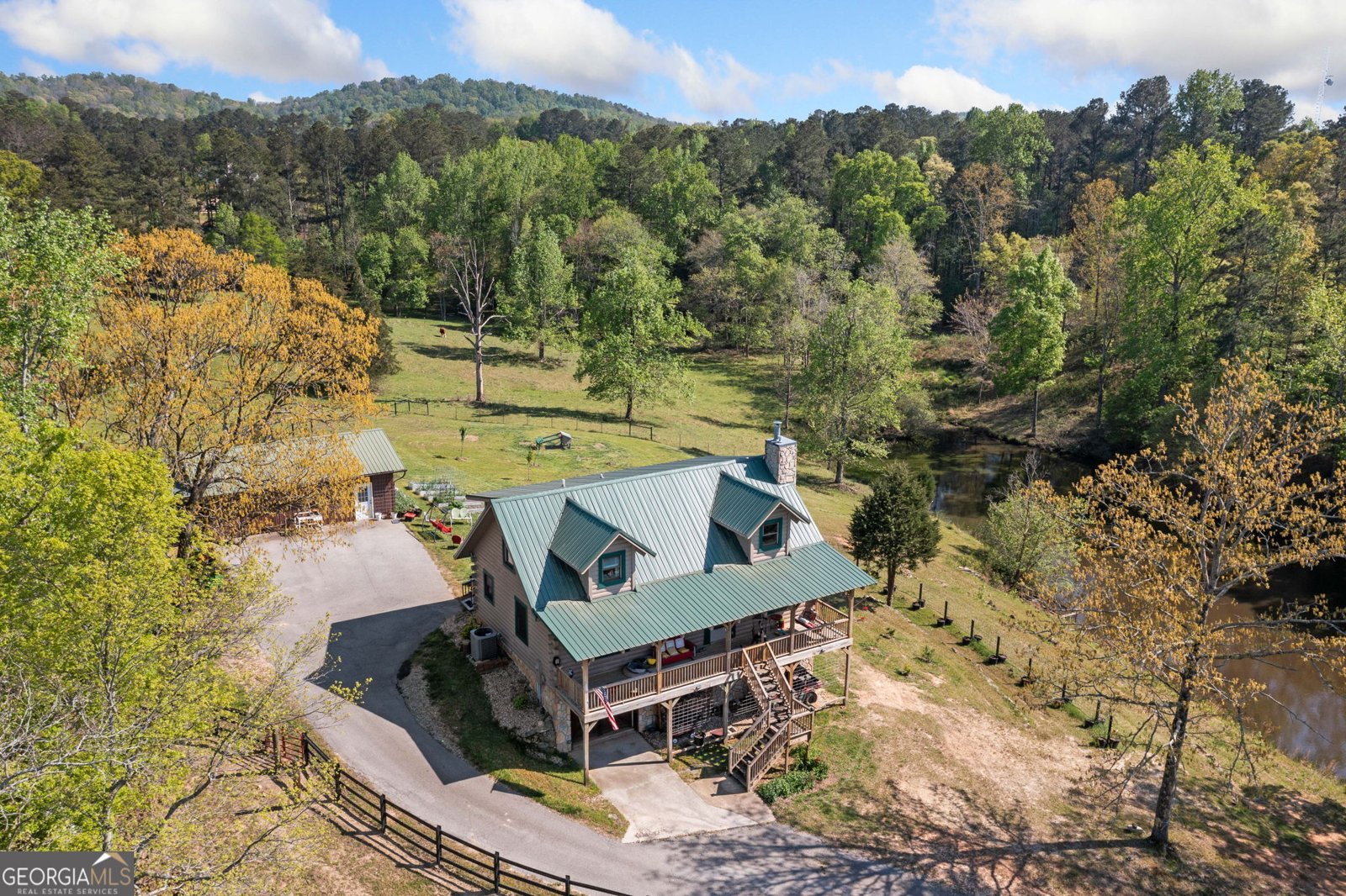 225 Winding Creek Path Dallas - 37
