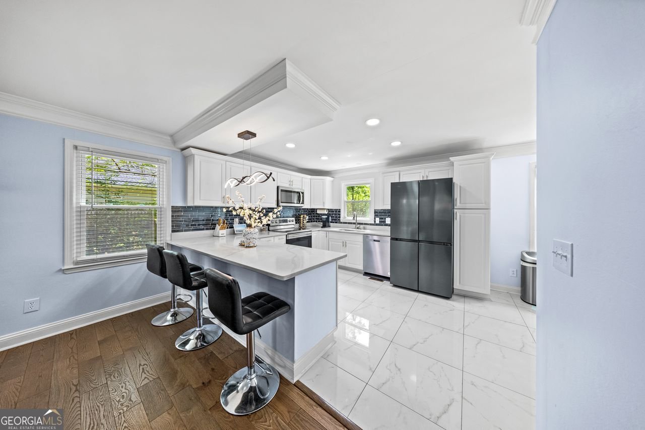 664 SOMERSET Drive Lawrenceville - 10