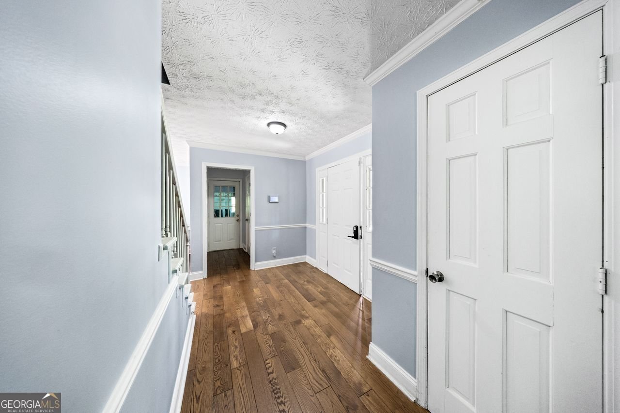 664 SOMERSET Drive Lawrenceville - 12