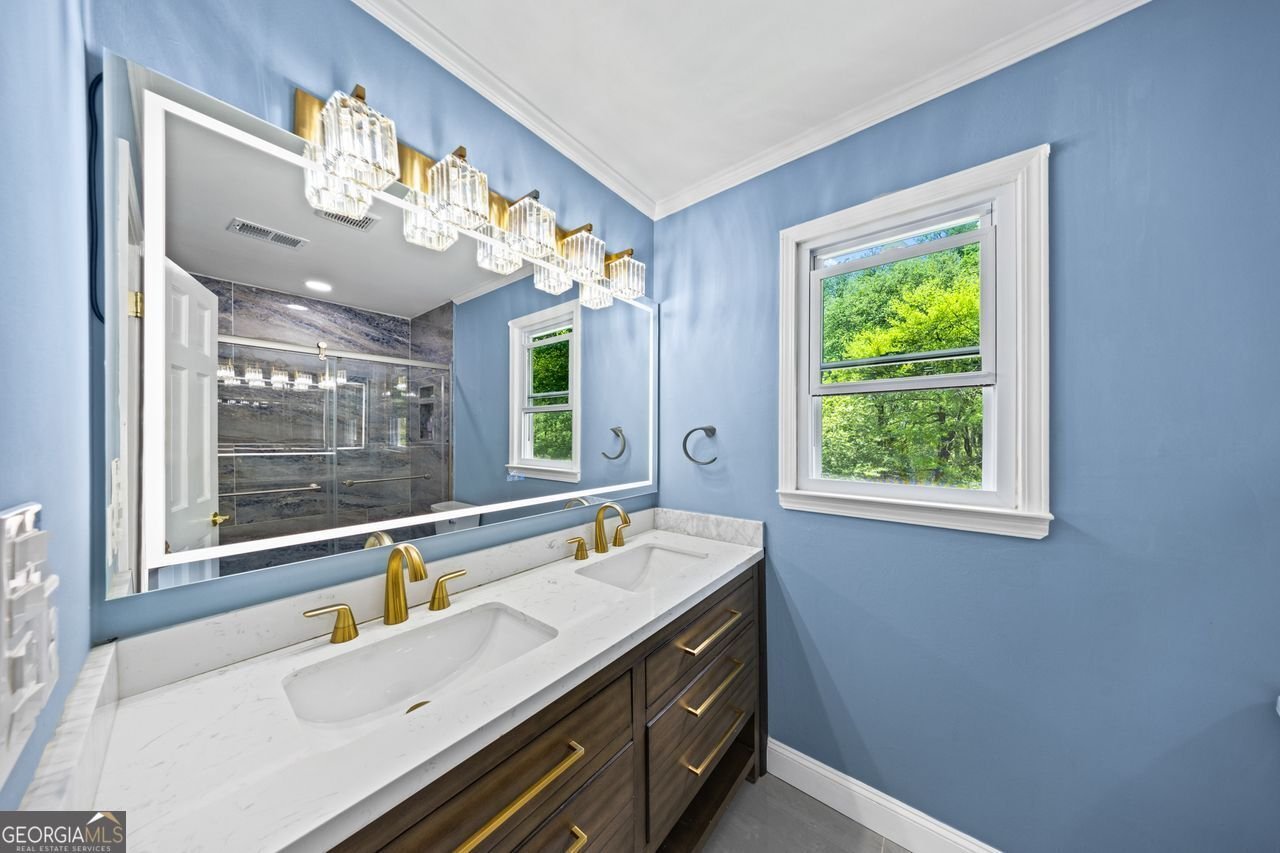 664 SOMERSET Drive Lawrenceville - 14
