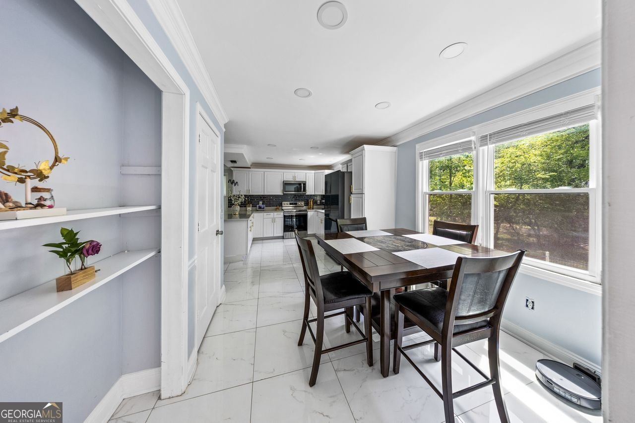664 SOMERSET Drive Lawrenceville - 9