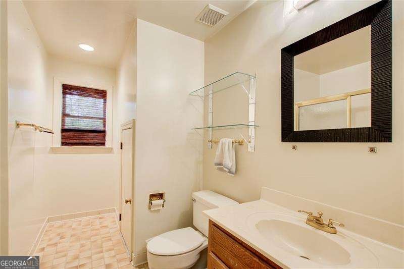 305 Heards Ferry Road Atlanta - 23