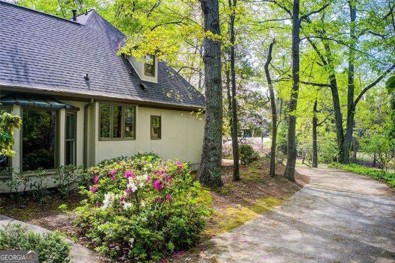 305 Heards Ferry Road Atlanta - 33