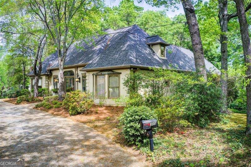305 Heards Ferry Road Atlanta - 35
