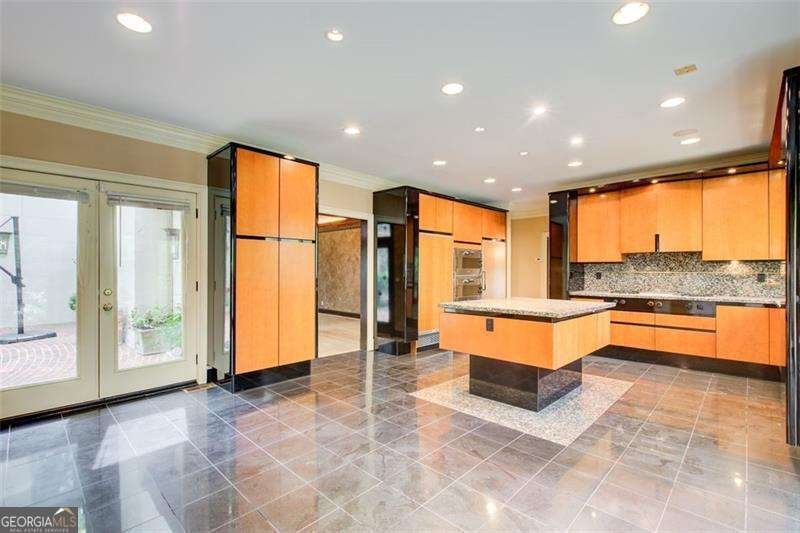 305 Heards Ferry Road Atlanta - 7