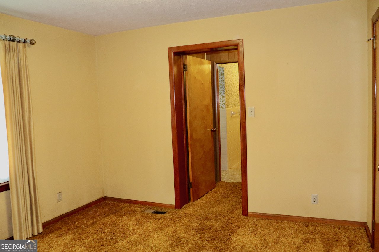5864 Porterfield Circle Macon - 16