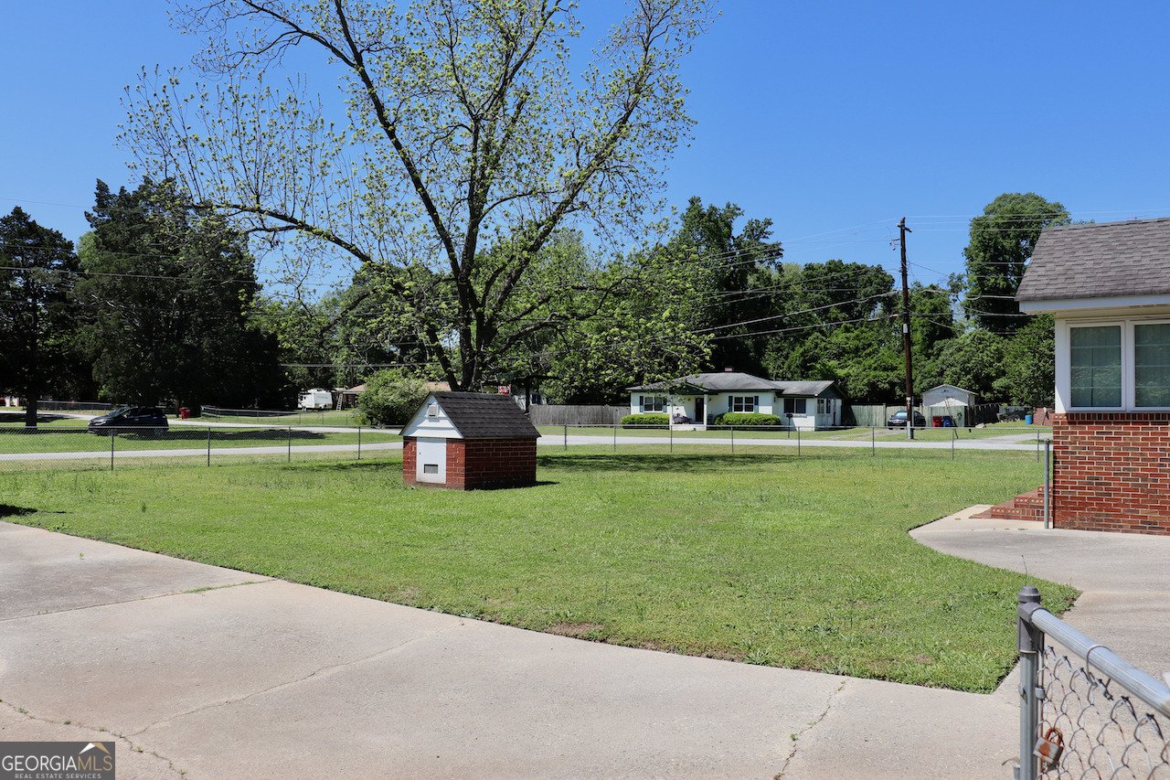 5864 Porterfield Circle Macon - 22