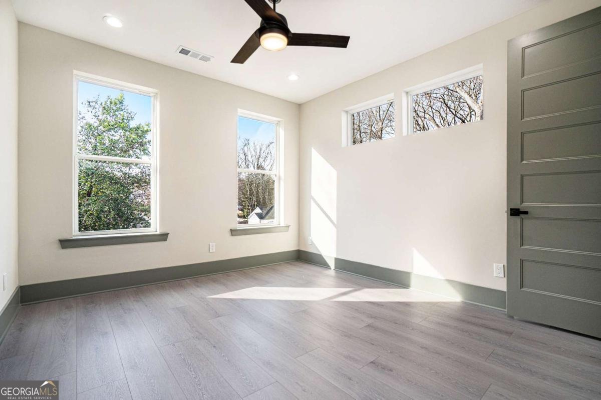 662 Grand Avenue Atlanta - 29