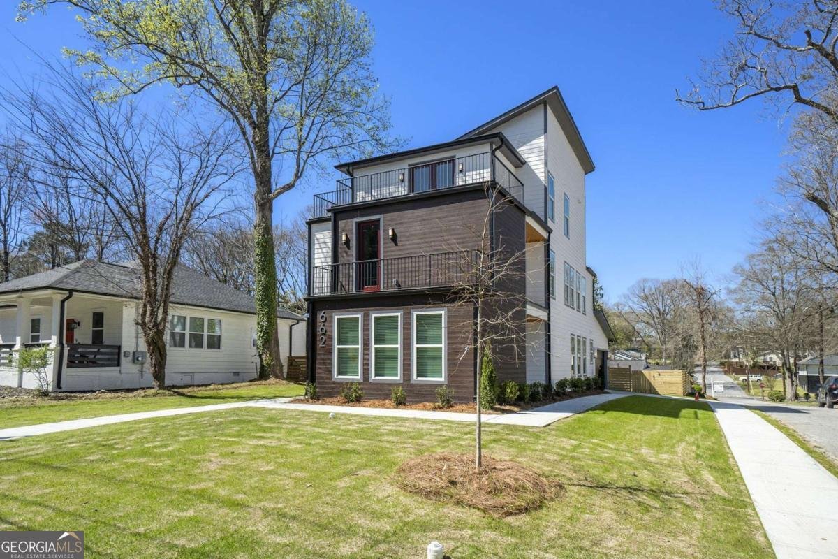 662 Grand Avenue Atlanta - 5