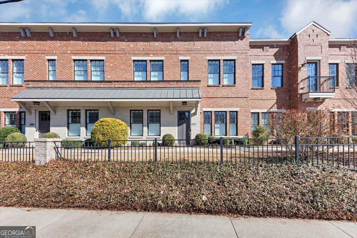 8217 Main Street Woodstock - 1