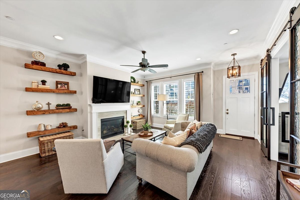8217 Main Street Woodstock - 7