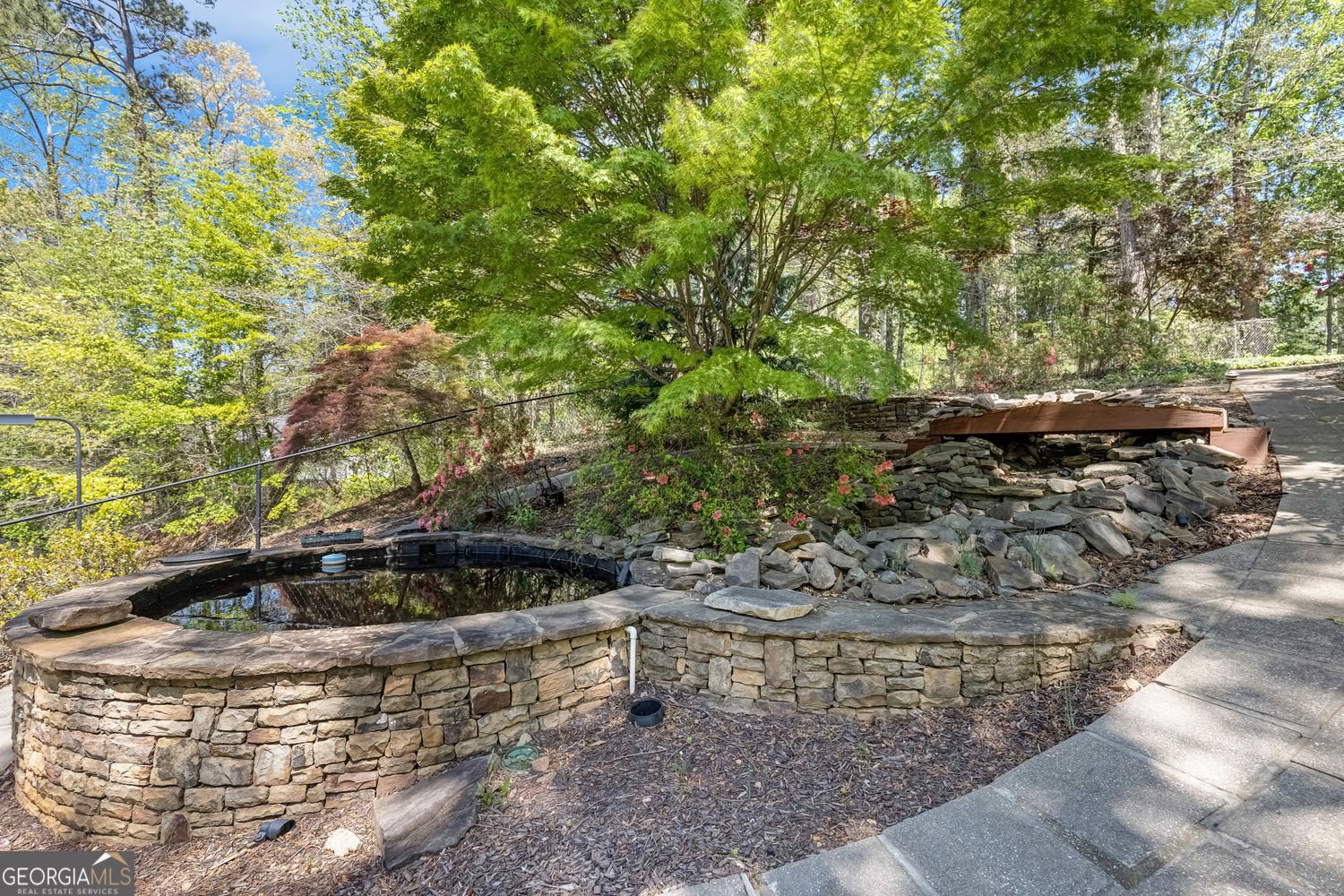 3 Woodlawn Drive Marietta - 53