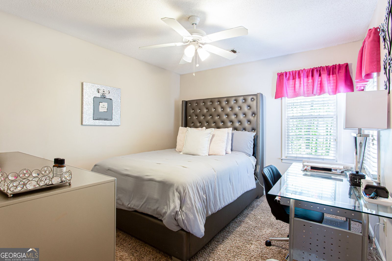 3612 TREE VIEW Drive Snellville - 33