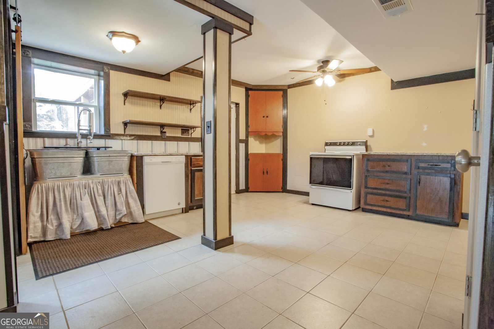 724 Ga Highway 120 Tallapoosa - 23