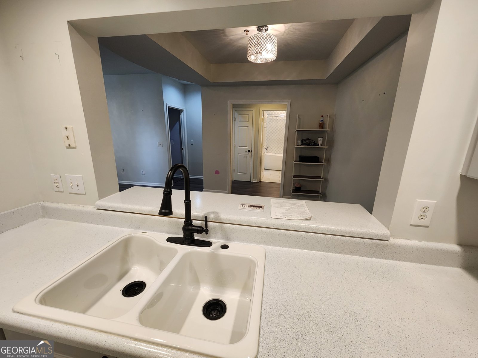 220 Renaissance Parkway Atlanta - 11