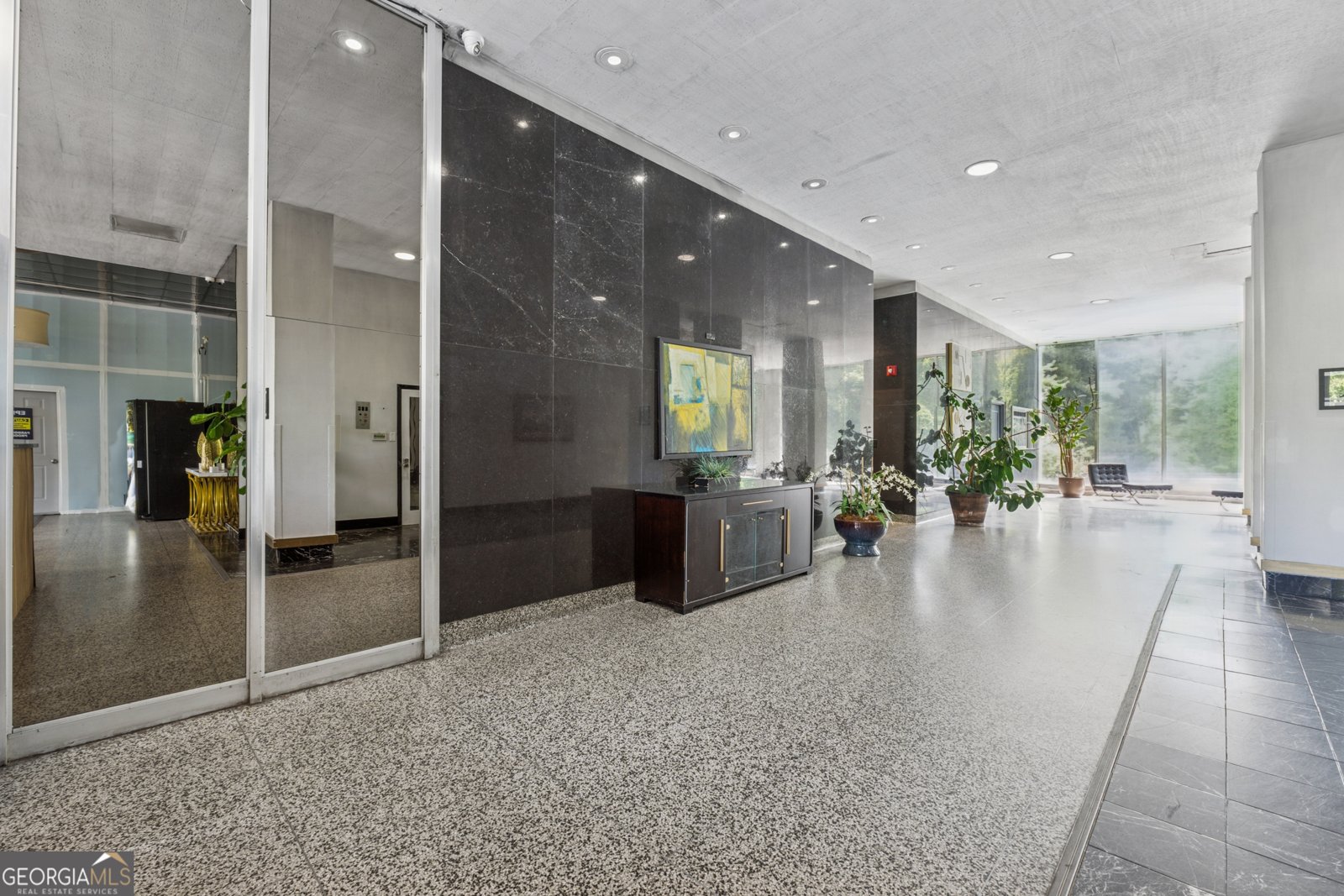 215 Piedmont Avenue Atlanta - 21