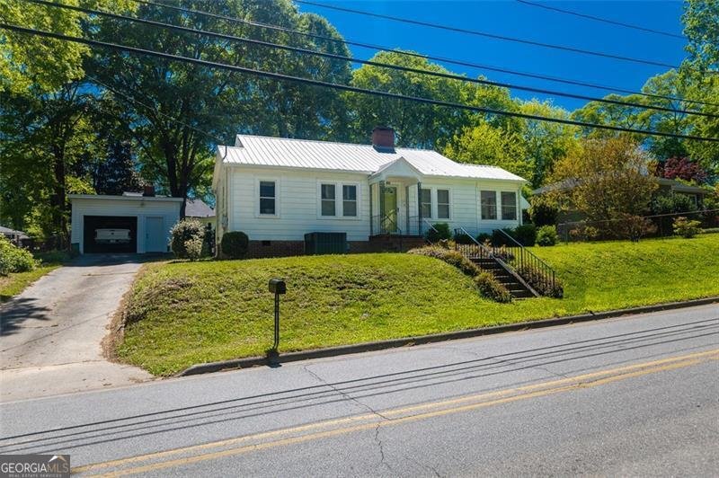 166 ETOWAH Drive Cartersville - 1