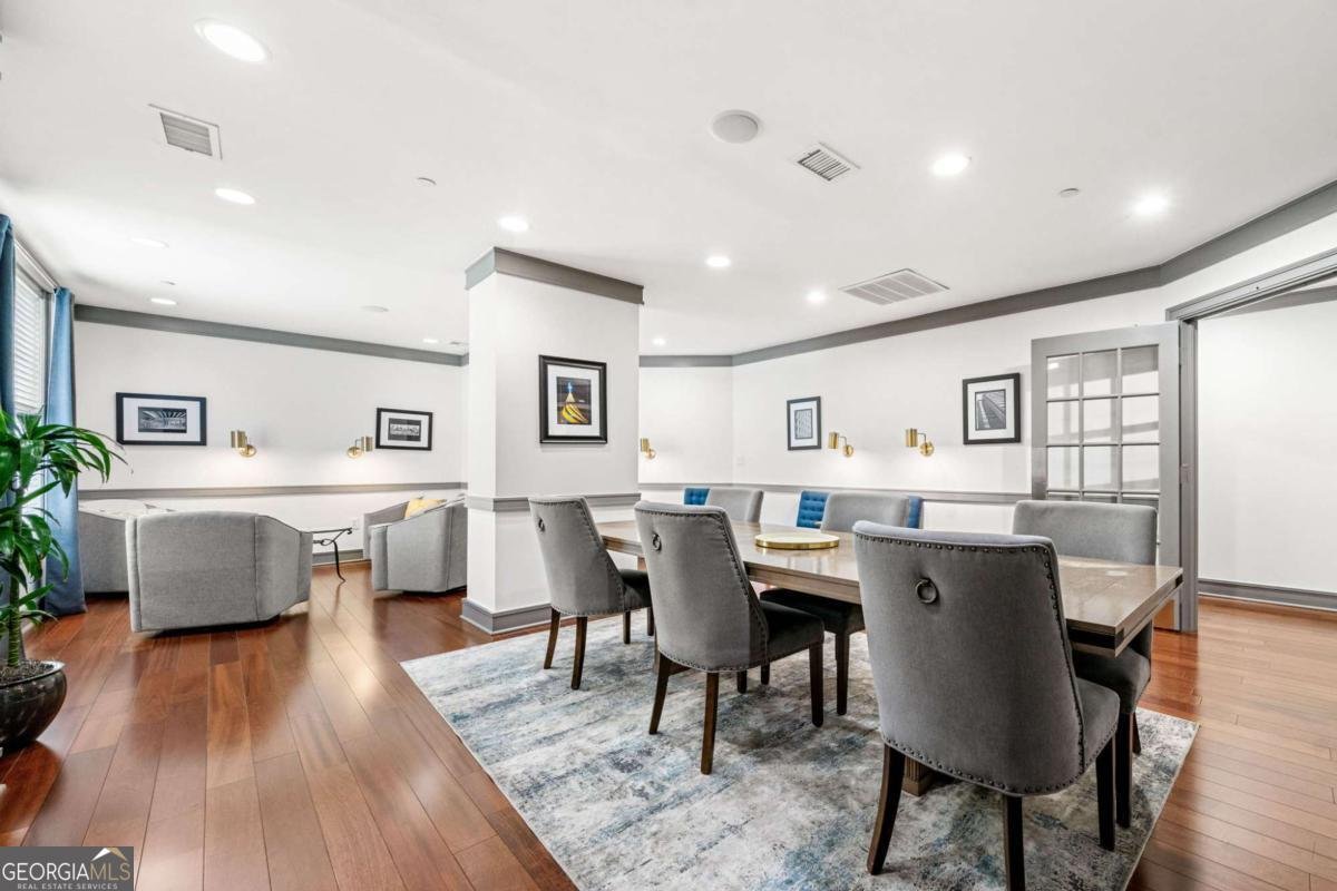1101 Juniper Street Atlanta - 26