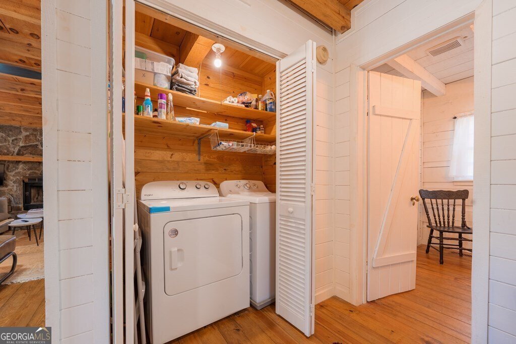 250 Chinkapin Drive Blue Ridge - 27
