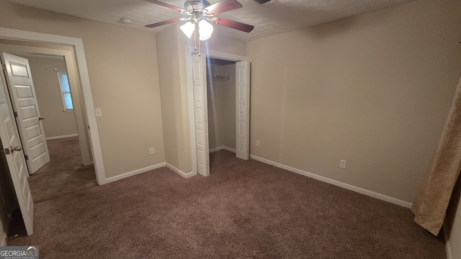 5251 Greenpoint Drive Stone Mountain - 48