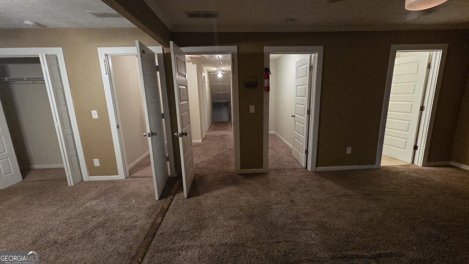 5251 Greenpoint Drive Stone Mountain - 55