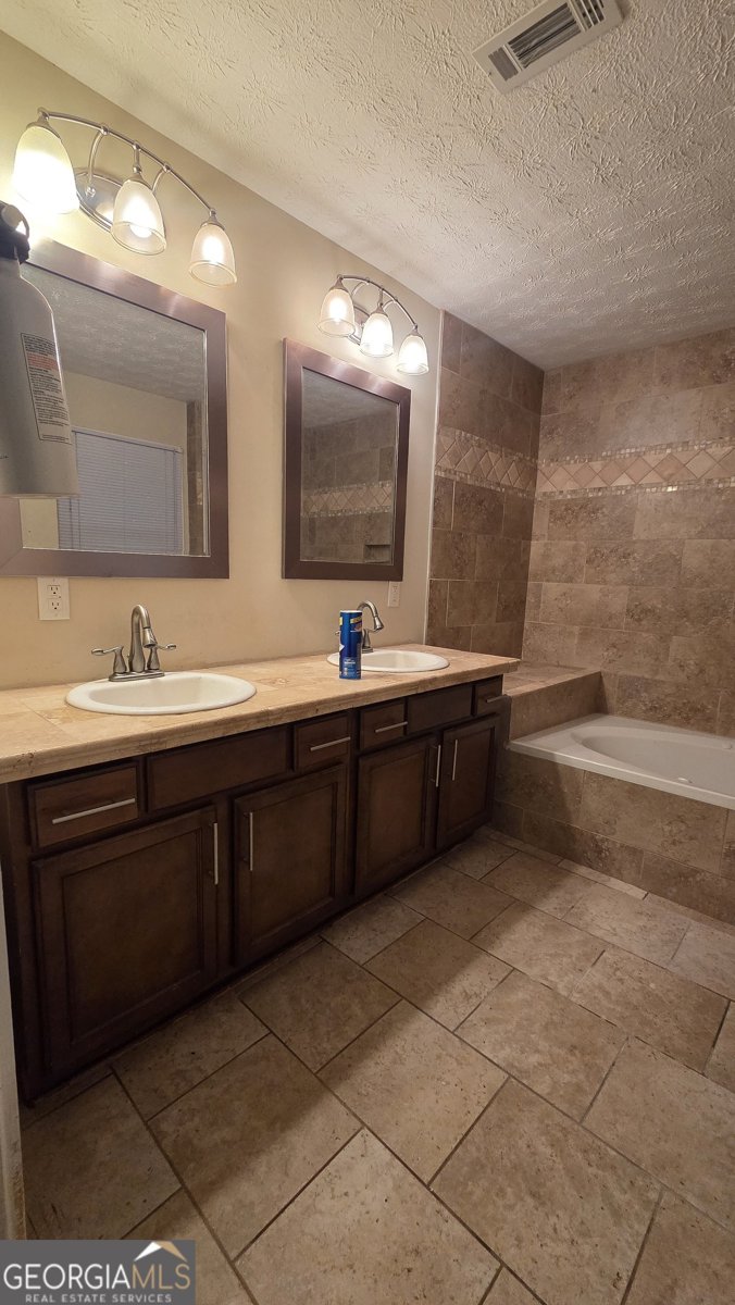 5251 Greenpoint Drive Stone Mountain - 57