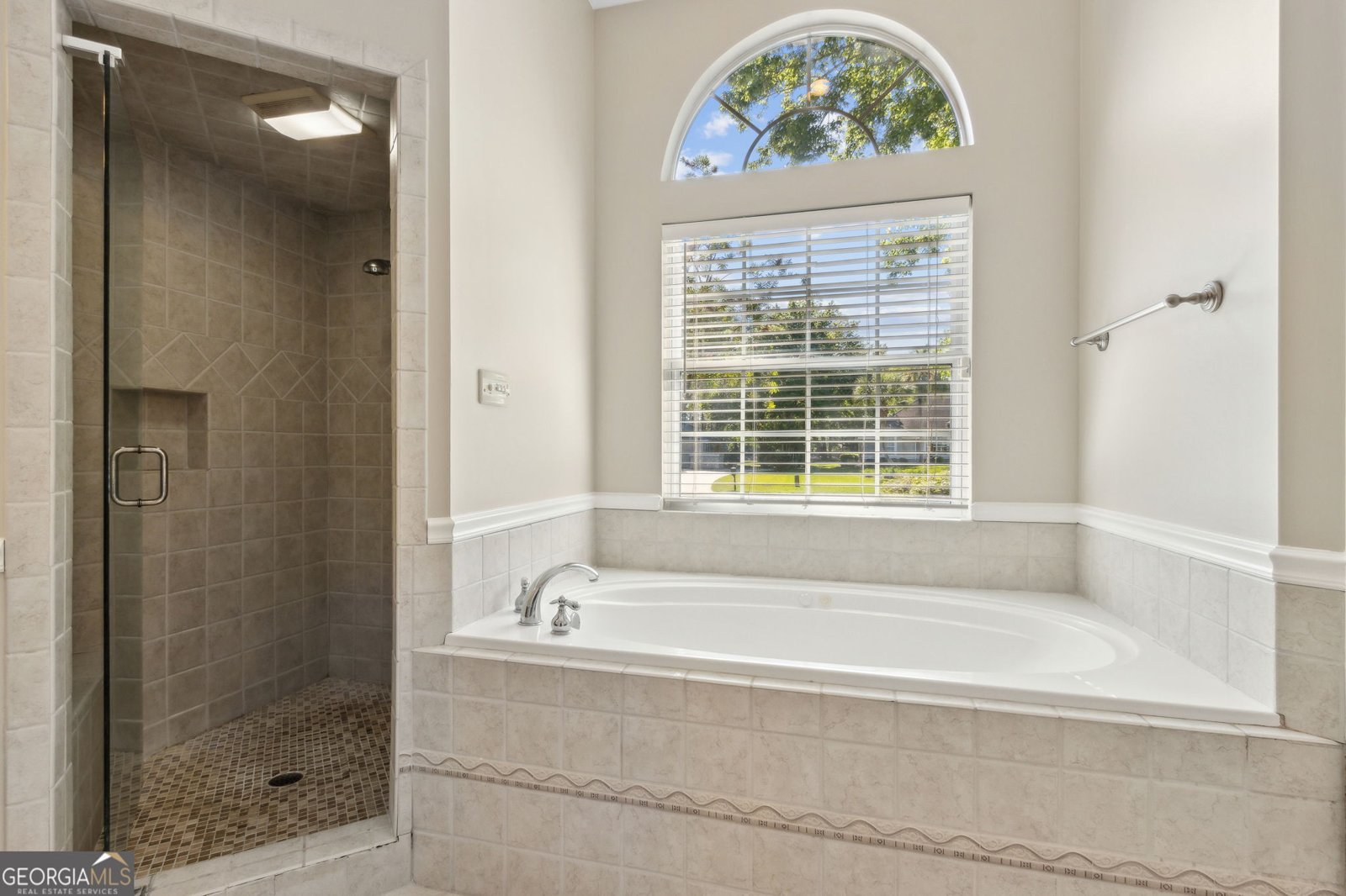 1091 Greenwillow Drive St. Marys - 27