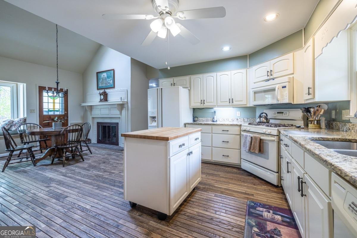 4012 Centre Court Peachtree Corners - 13