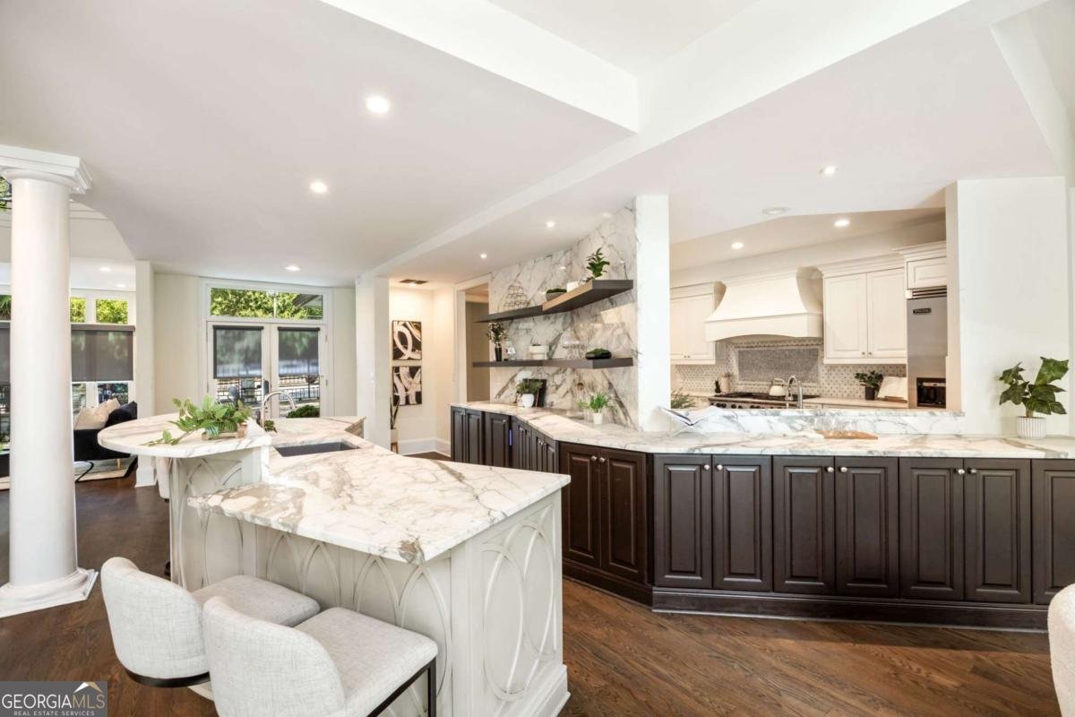 3511 Roxboro Road Atlanta - 19