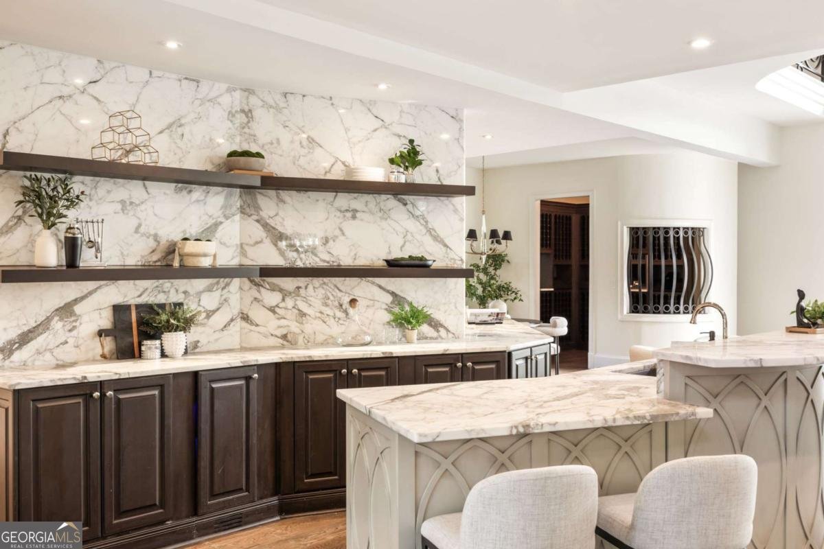 3511 Roxboro Road Atlanta - 21