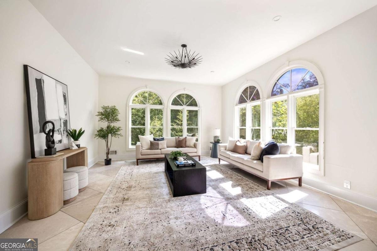 3511 Roxboro Road Atlanta - 59