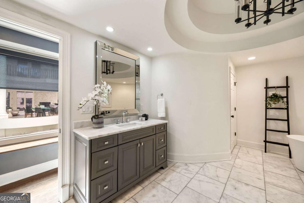 3511 Roxboro Road Atlanta - 72