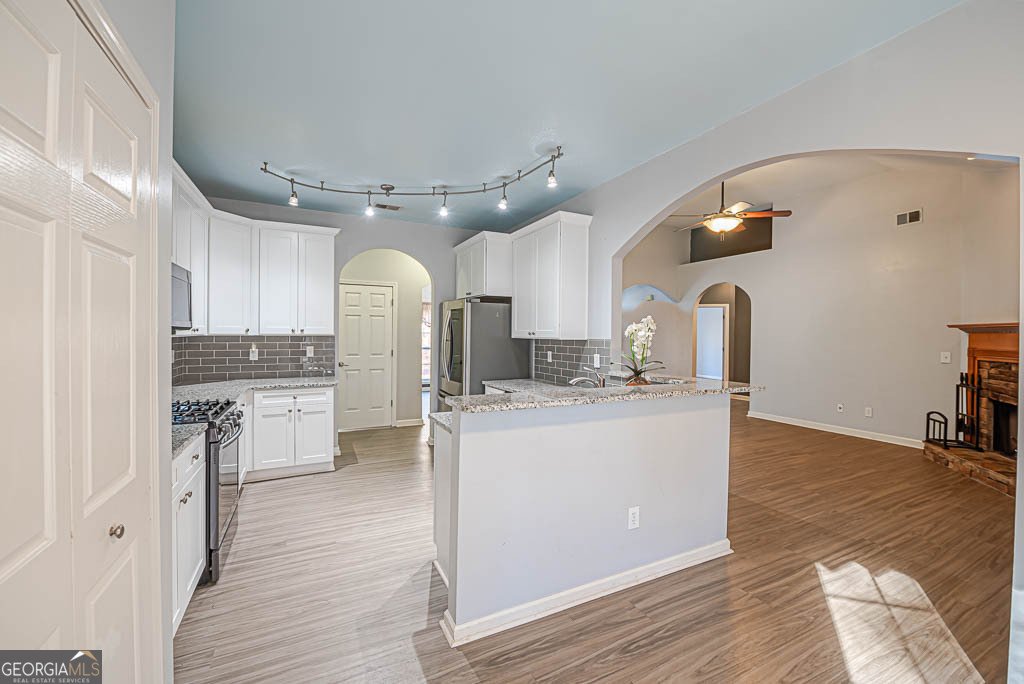 3235 3235 Crestview Drive Cumming - 33